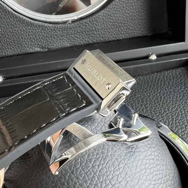 ウブロコピー時計角部分ディテール